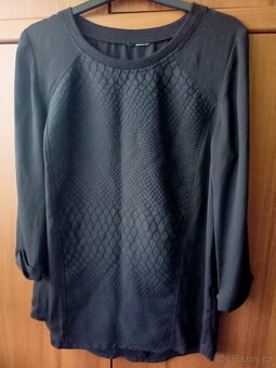 Pěkné toy a halenka vel. 34/XS, 36/S a 38/M Bershka, C&A aj. - 9