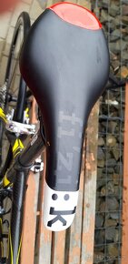 Prodám silniční kolo Merida Scultura 907 carbon - 9