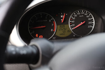 Prodám Nissan Micra 1,2 rok. 2007 - 9