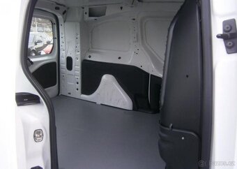 Peugeot Partner 1.6HDi Long,1.maj.3 místa,klim nafta 66 kw - 9