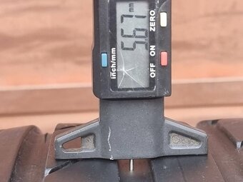 Bridgestone dvourozměr 225/40/19 a 255/35/19 - 9