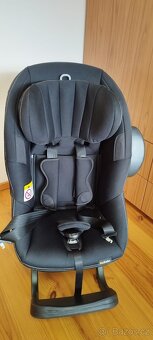 Protisměrná autosedačka BeSafe Stretch premium car interior - 9