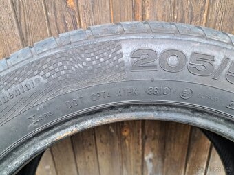 Continental 205/55R16 - 9