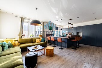 Prodej rodinného domu 170 m², pozemek 686 m² Palackého, Veli - 9