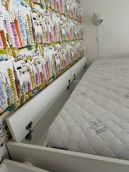 Poschoďová postel s úložným prostorem - 9