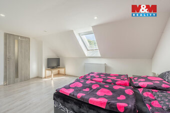 Prodej rodinného domu, 342 m², Mšec, ul. Důrasova - 9