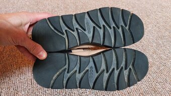 ECCO Nouvelle - 39 EU - 9