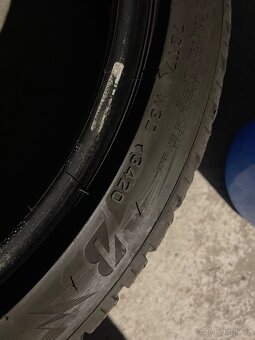 Zimní pneu 225/40/18 Bridgestone - 9