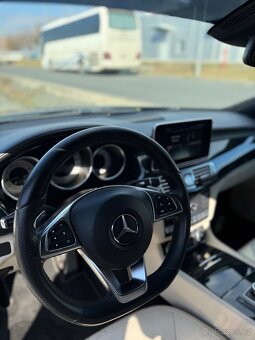 Mercedes Benz 350 CDI 2016 AMG - 9