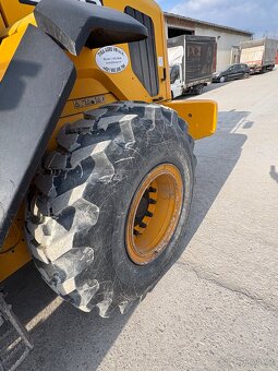 Prodam nakladac JCB 437 HT - 9