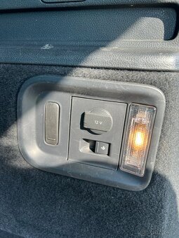 Volkswagen SHARAN 2016 2.0TDi 135kw Jen autorizovany servis - 9