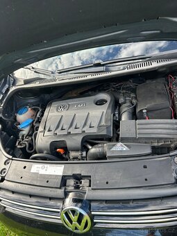 Volkswagen Touran 1.6 TDI 2011 7 místný - 9