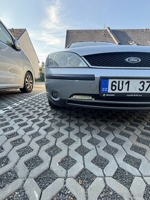 Ford Mondeo - 9