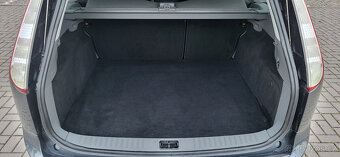 Ford Focus kombi 1,6 L Duratec, 74 kW, r.v. 2010 - 9