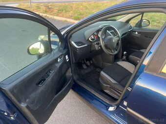 Peugeot 207 SW 1.6 HDi 66 kW - 9