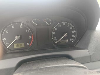 Škoda Fabie 1.2htp Stk 2025/11 - 9