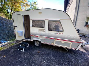 Obytný přívěs BEYERLAND 390D - 9