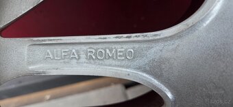 16-LETNÍ OBUTÁ ALU LITÁ KOLA 4x98 ORIGINÁL ALFA ROMEO MiTo - 9