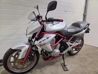 Kawasaki ER-6n - 9