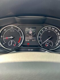 Škoda Superb, 2.0 TDI 110 kW MANUÁL - 9