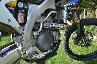 Suzuki RM-Z 450 r.v. 2018 TOP stav - 9