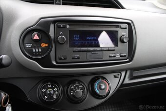 Toyota Yaris 1.0VVT-i SERVIS.KNIHA KLIMA ČR (2017) - 9
