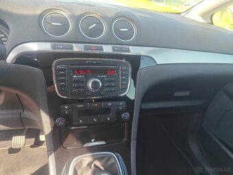 Ford S-MAX 2.0 TDCi 7 místne - 9