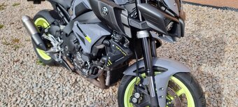 Yamaha MT 10 - 9