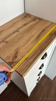 Šatní skříň MARKSKEL 162×210 bílá/barva+komoda - 9