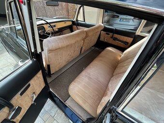 Tatra 603 - 9
