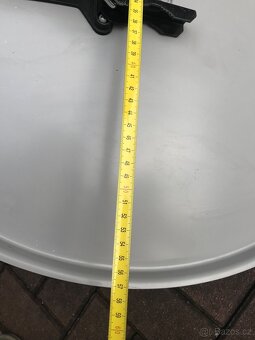 Satelitní parabola 2 ks s příslušenstvím + satelit. přijímač - 9