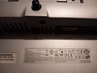 Monitor Dell 25palcu, funkcni - 9