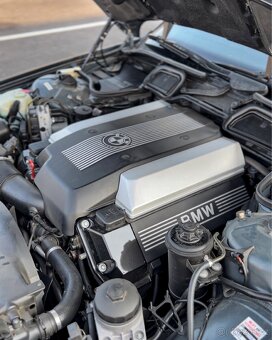 BMW E38 740iL - 9