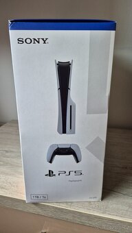 Playstation 5 slim 1TB + PS Portal - 9