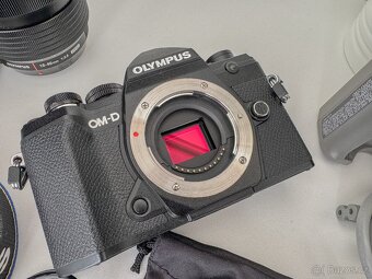 Olympus OM-D E-M5 Mark III - 9