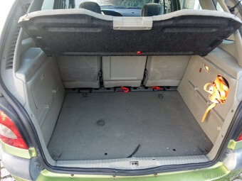 Renault Megane Scénic 1,9dti - 9