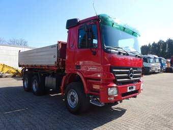 Mercedes-Benz Actros 2646 6x4 / Třístranný sklápěč / Analog - 9
