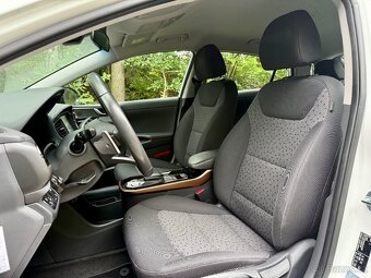 Hyundai Ioniq, 28kWh, SoH 92%, KEYLESS s DPH 328 000,- KČ - 9