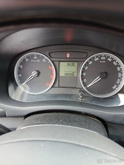 Škoda Roomster 1.4 i 63 kw - 9