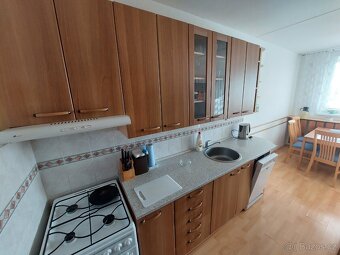Hledá se spolubydlící Řepy - 12 500 Kč - 9