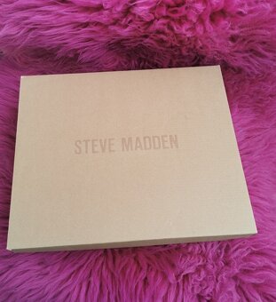 DÁMSKÉ TENISKY STEVE MADDEN - 9
