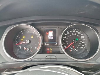 VOLKSWAGEN TIGUAN S 2018 - 9