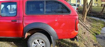 Nissan Double cab 2,5 Tdi - 9