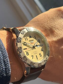 Seiko 5 Sports / béžový ciferník - 9