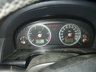 Ford Mondeo 2.0 TDDi 85kw - 9