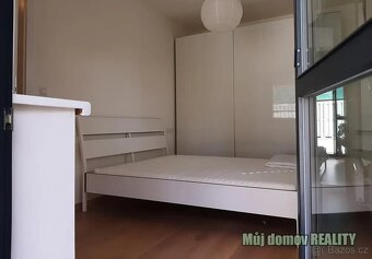 Pronájem bytu 2+kk s velkou terasou /37m2/ a zahradou /70m2/ - 9