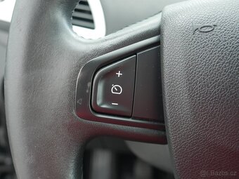 Renault Scénic 1.5 DCi , 81 kW nafta, 2010 - 9