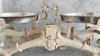 Staré 5kg dvoumiskové váhy po starší renovaci. - 9