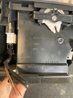 Prodám středové průduchy ventilace Škoda Octavia 2 - 9