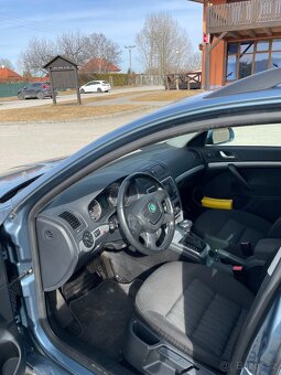 Škoda Octavia 12 TSi 77 Kw Elegance DSG Kombi - 9